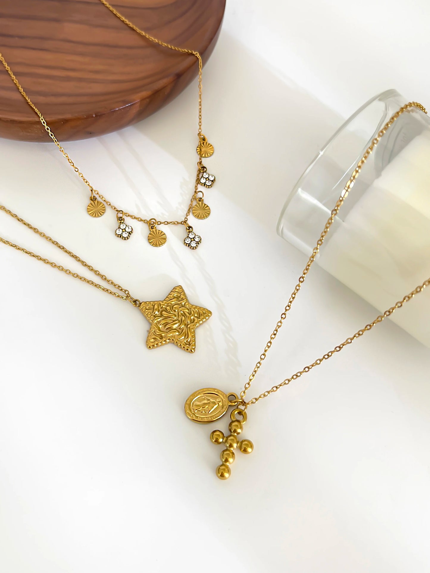 Pure Aura's Trendy Vintage Star Cross Oval Pendant